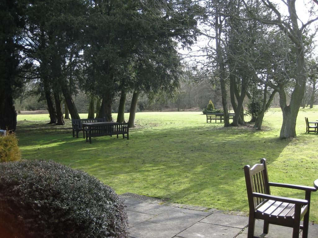 Denham Grove Hotel Exterior foto